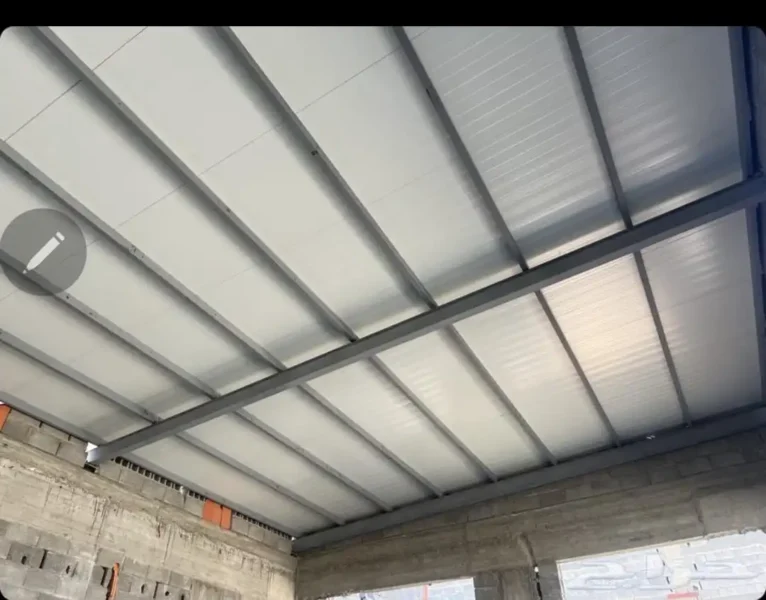 توريد وتركيب سقف ساندوتش بانل