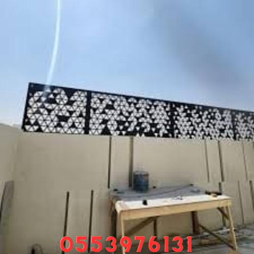 تميز فنون الظل في تركيب السواتر الحديدية