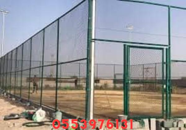 تنفيذ شبوك ملاعب رياضية حديثة